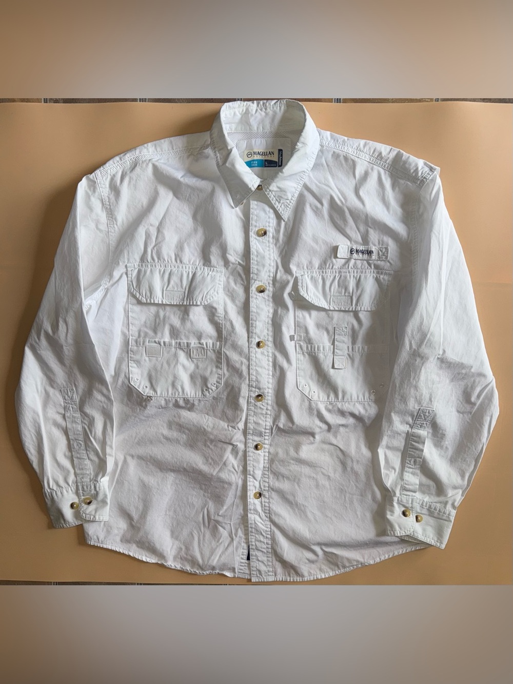 Magellan Outdoors Fishing Shirt Mens Large White Long Sleeve Vented Button Up